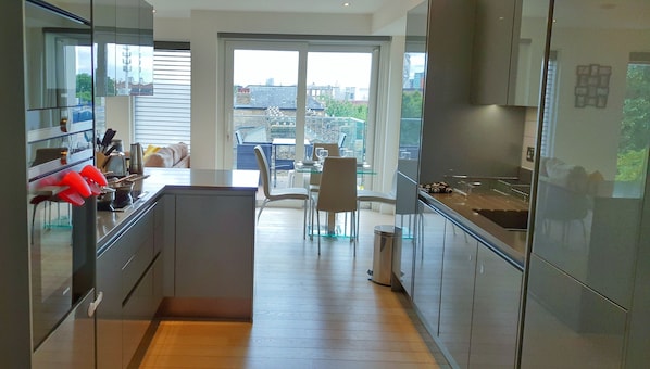 Appartement Duplex Ville, plusieurs lits, non-fumeur | Cuisine privée