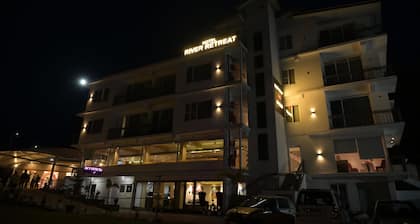 Hotel River Retreat