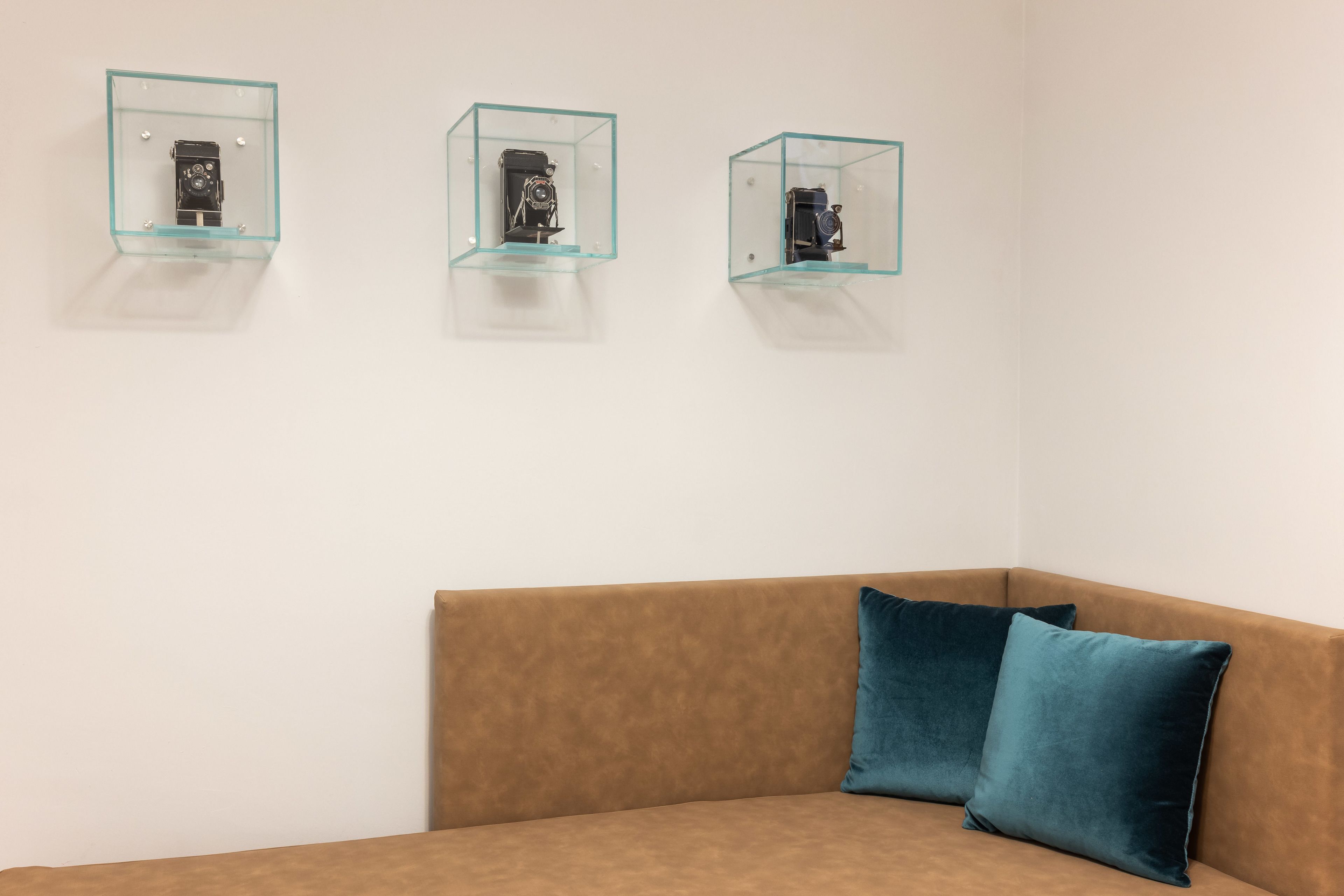 junior suite, terrace (alinari) | living room | flat-screen tv