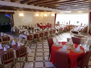 Restaurant - Hôtel le Clos St Jacques (Provins)
