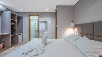 Minibar, cortinas blackout y sistema de insonorización