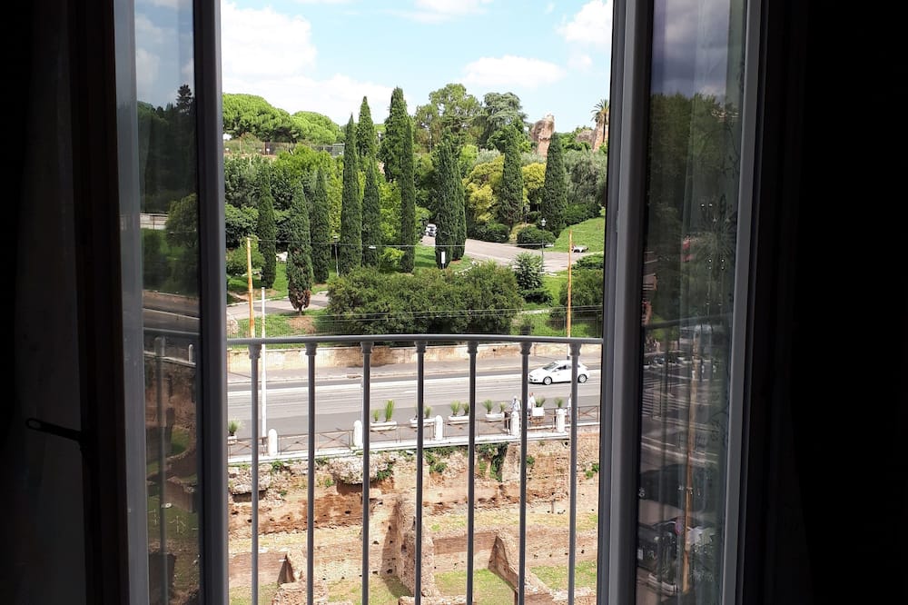 Colosseo Rooms Imperial Rome