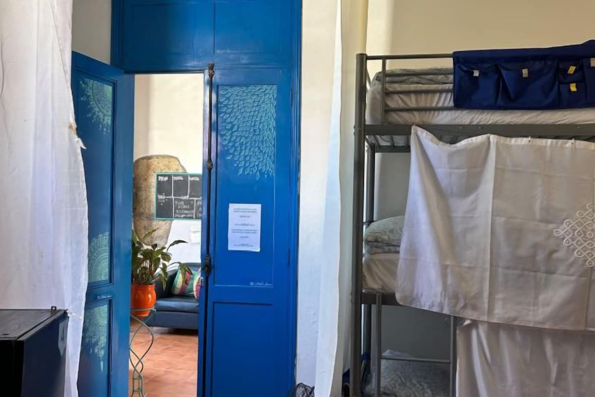SERENDIPITY Room (6 Bed Female)(Female Only)