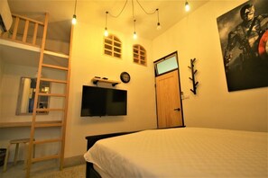 家庭套房, 2 間臥室, 小廚 | 2 間睡房、書桌、隔音、免費 Wi-Fi