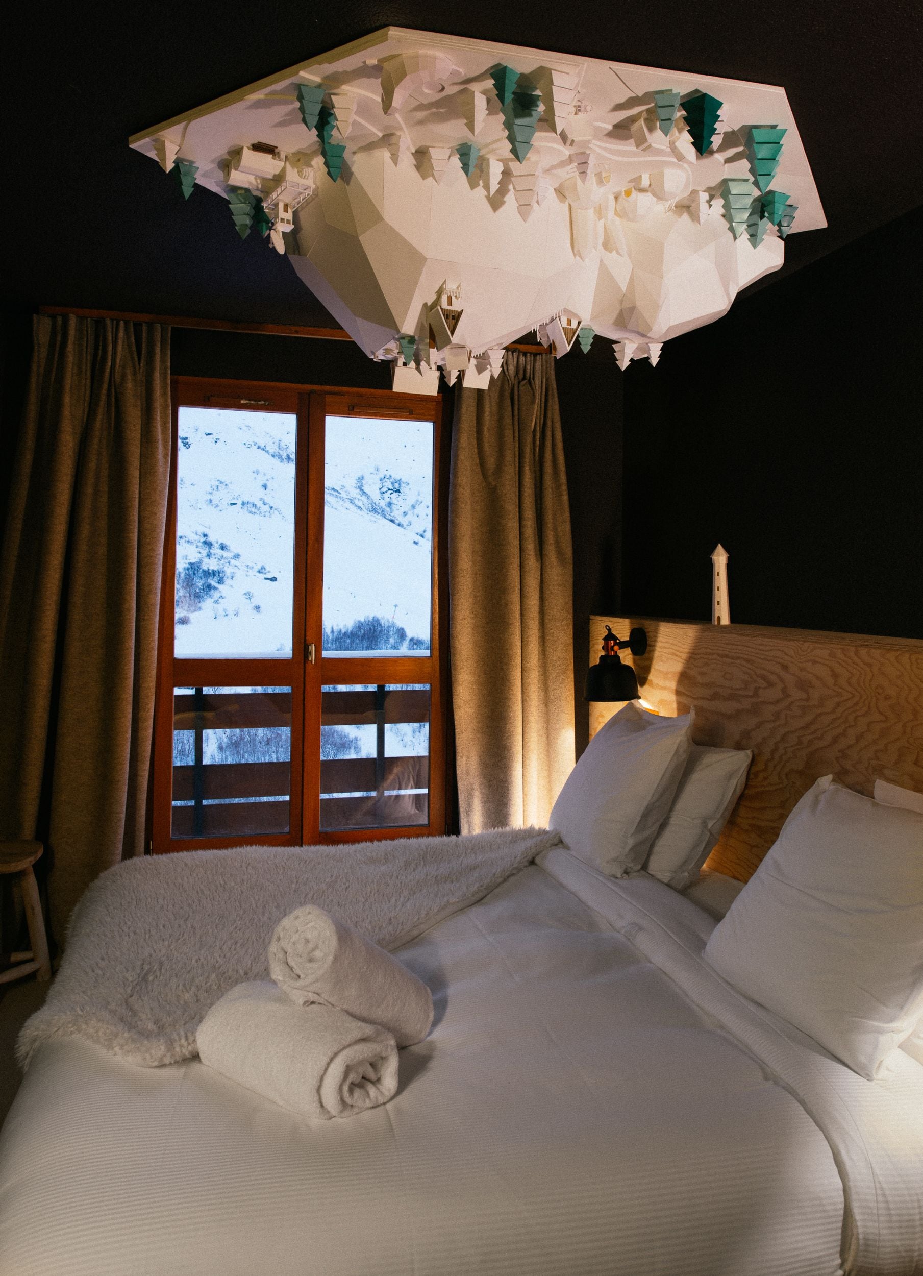 Double Room (Ho My God)