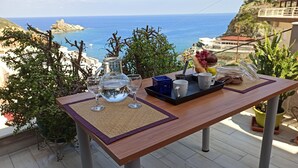 Water view - Experience & Enjoy Sea View Studios (Malevizi)