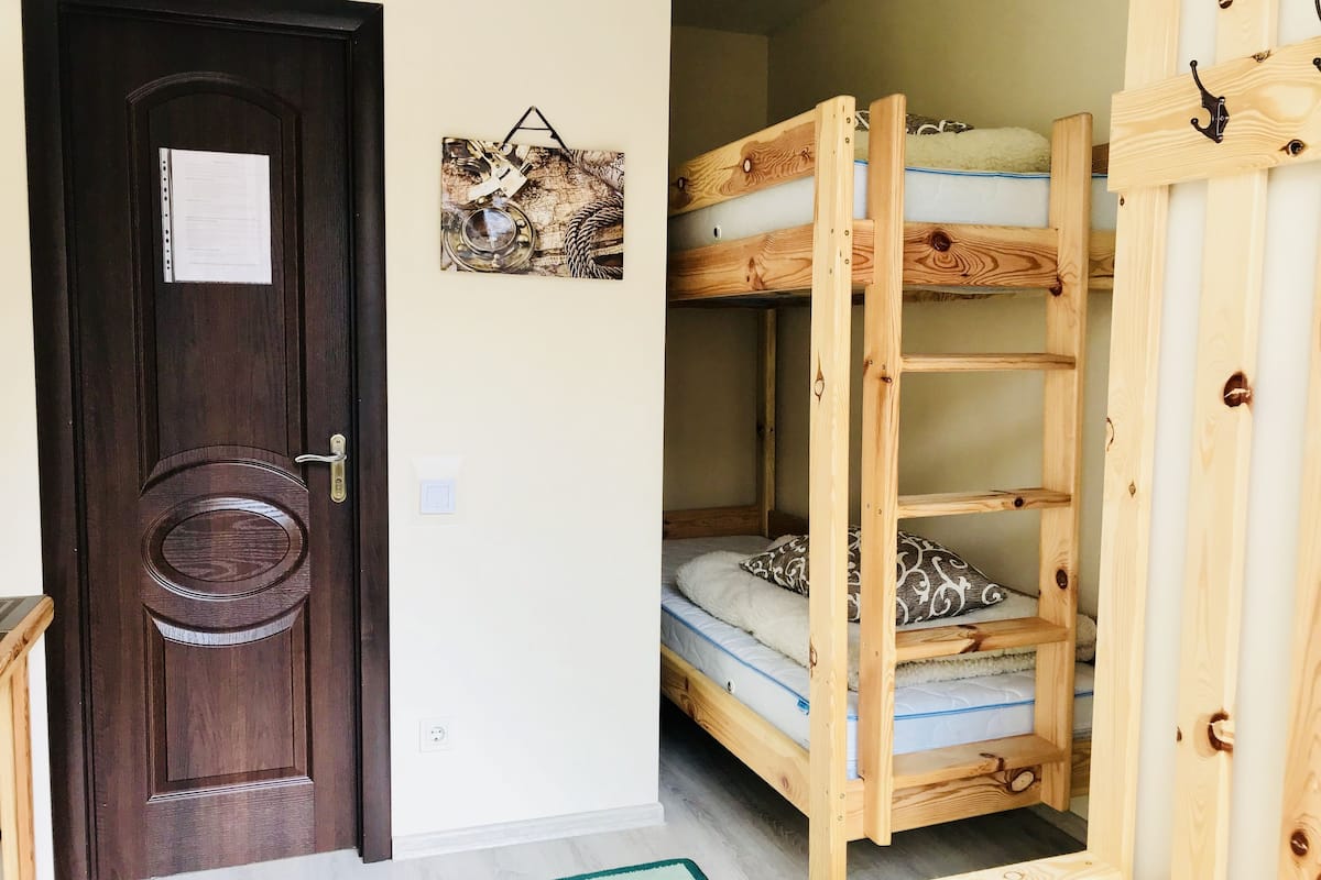 Basic Room (Bunk Bed) | Room amenity