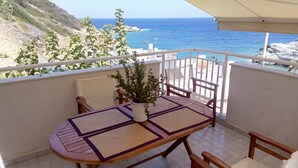 Duplex (Dimi) | Beach/ocean view - Experience & Enjoy Sea View Maisonettes (Malevizi)
