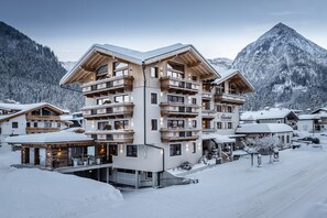 Exterior - Sonnenhof Genusshotel & Appartements (Eben am Achensee)