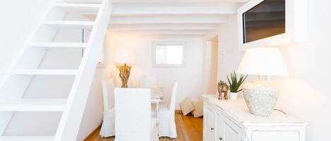 Ferienhaus, 2 Schlafzimmer | Essbereich im Zimmer