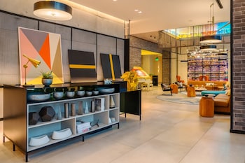 Meeting space at Hyde Suites Midtown Miami