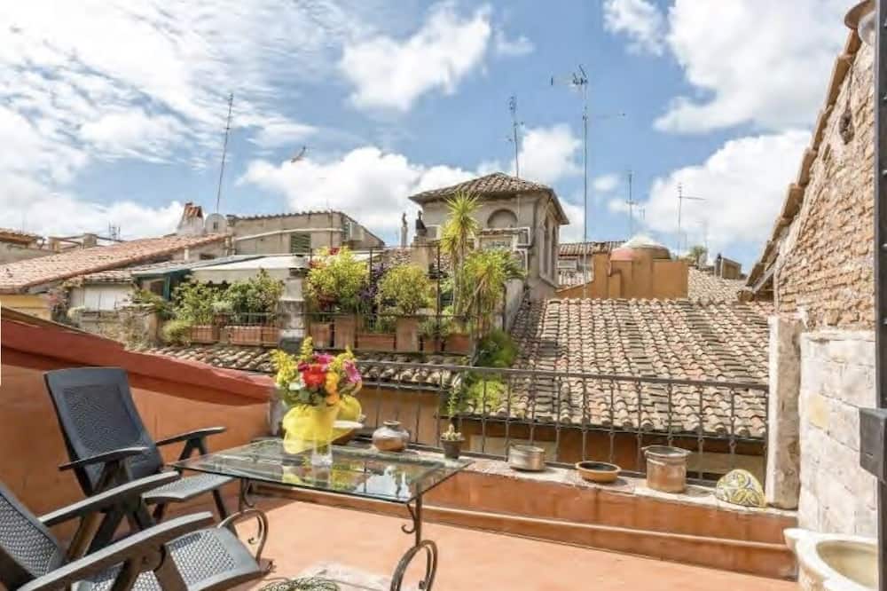 Pantheon Terrace Natural Flat