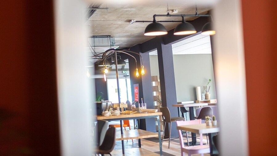 Carré Pau Airport Hôtel