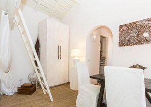 Duplex | Living area | Flat-screen TV - Natural Pantheon  (Rome)
