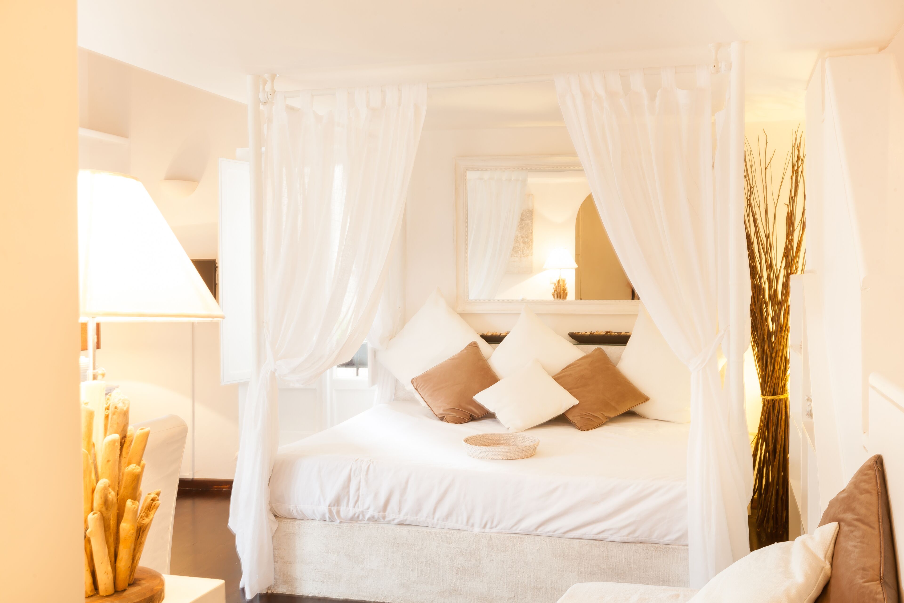 2 Schlafzimmer, schallisolierte Zimmer, Bügeleisen/Bügelbrett