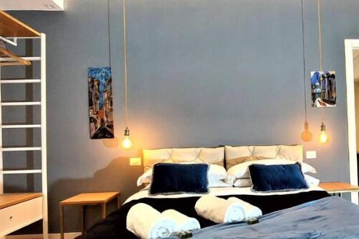 Classic Room, Garden View | Desk, laptop workspace, soundproofing, iron/ironing board