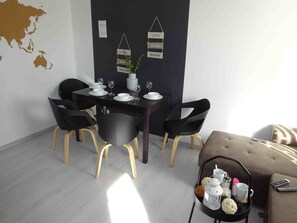 Comfort Apartment, Kitchen | In-room dining - Dream & Relax Apartment's Allersberger (Nuremberg)