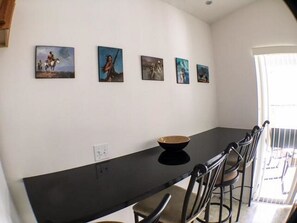Apartment | Dining