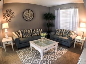 Apartment | Living room