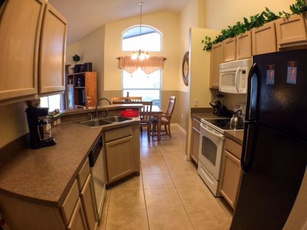 Apartment | Private kitchen | Fridge, microwave, oven, stovetop