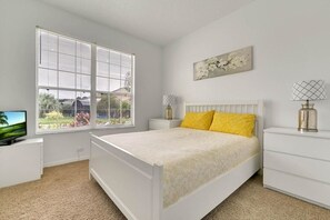 Apartment | 4 bedrooms, iron/ironing board, free WiFi, bed sheets - Kokomo Bright Apartment 4 Bedroom (Haines City)