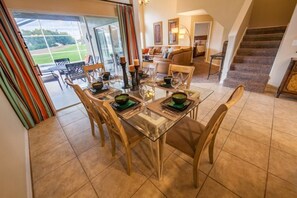 Apartment | In-room dining