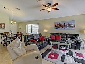 Apartment | Living area