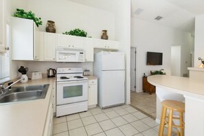 Apartment | Private kitchen