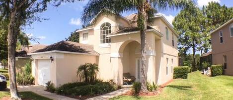 Apartment | Front of property