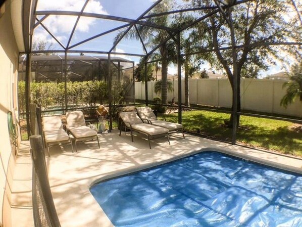 Apartment | Indoor pool