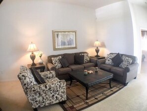 Huoneisto | Oleskelualue | Televisio