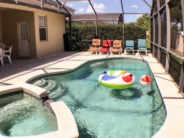 公寓 | 室內游泳池