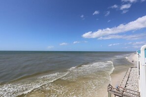 House, 3 Twin Beds (Beach Therapy on the Cape) | Beach | On the beach