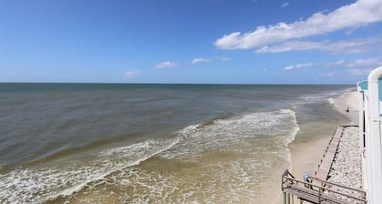Beach Therapy on the Cape Apartment 3 Bedroom