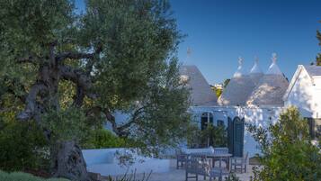 Deluxe-Zimmer, 1 Queen-Bett, Nichtraucher, Gartenblick