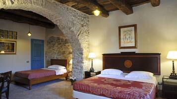 Apartemen, 3 kamar tidur | Minibar, brankas, dan tempat tidur bayi (biaya tambahan)