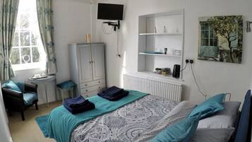 Small Double (Blue Room) | Desk, iron/ironing board, free WiFi, bed sheets