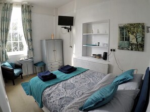 Chambre Double, 1 lit double, non-fumeur (Blue Room)