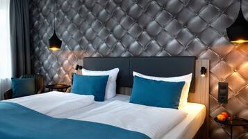 Premium-Doppelzimmer | 1 Schlafzimmer, Schreibtisch, Verdunkelungsvorhänge, kostenloses WLAN