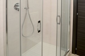 Dobbeltrom – superior | Dusj på badet