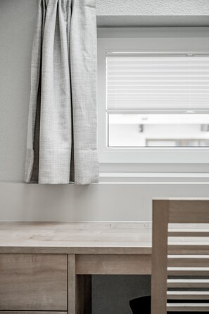 Apartment (Silbermond)