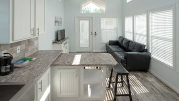 Cottage | Living area | Flat-screen TV