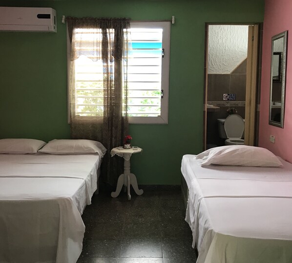 House, 2 Bedrooms, Non Smoking