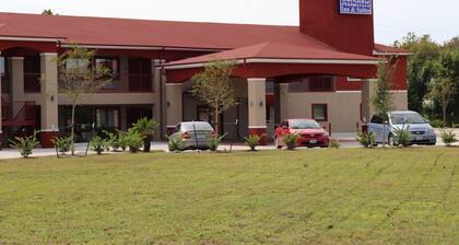 Atlantis Inn and Suites