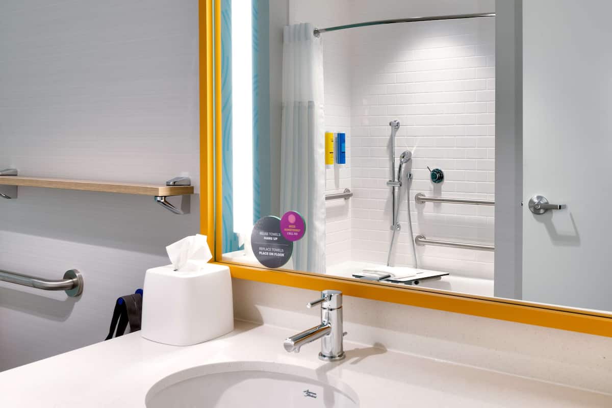 Free toiletries, hair dryer, towels