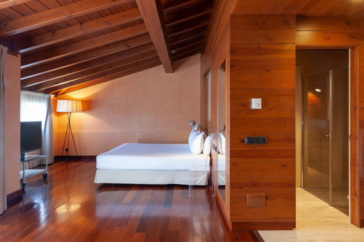 family studio suite | 1 bedroom, in-room safe, desk, laptop workspace