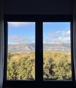 Double Room (Vistas) | In-room safe, desk, laptop workspace, blackout drapes - Montanyá Hotel (Seva)