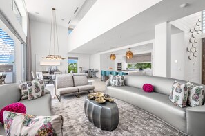 Grace Bay 6 Bedroom Ocean View Villa | Living area | 32-inch Smart TV with digital channels, Netflix, streaming services - Beach Enclave (Providenciales)