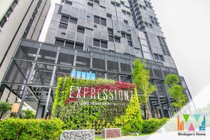Front of property - Expressionz KLCC by Wodages (Kuala Lumpur)