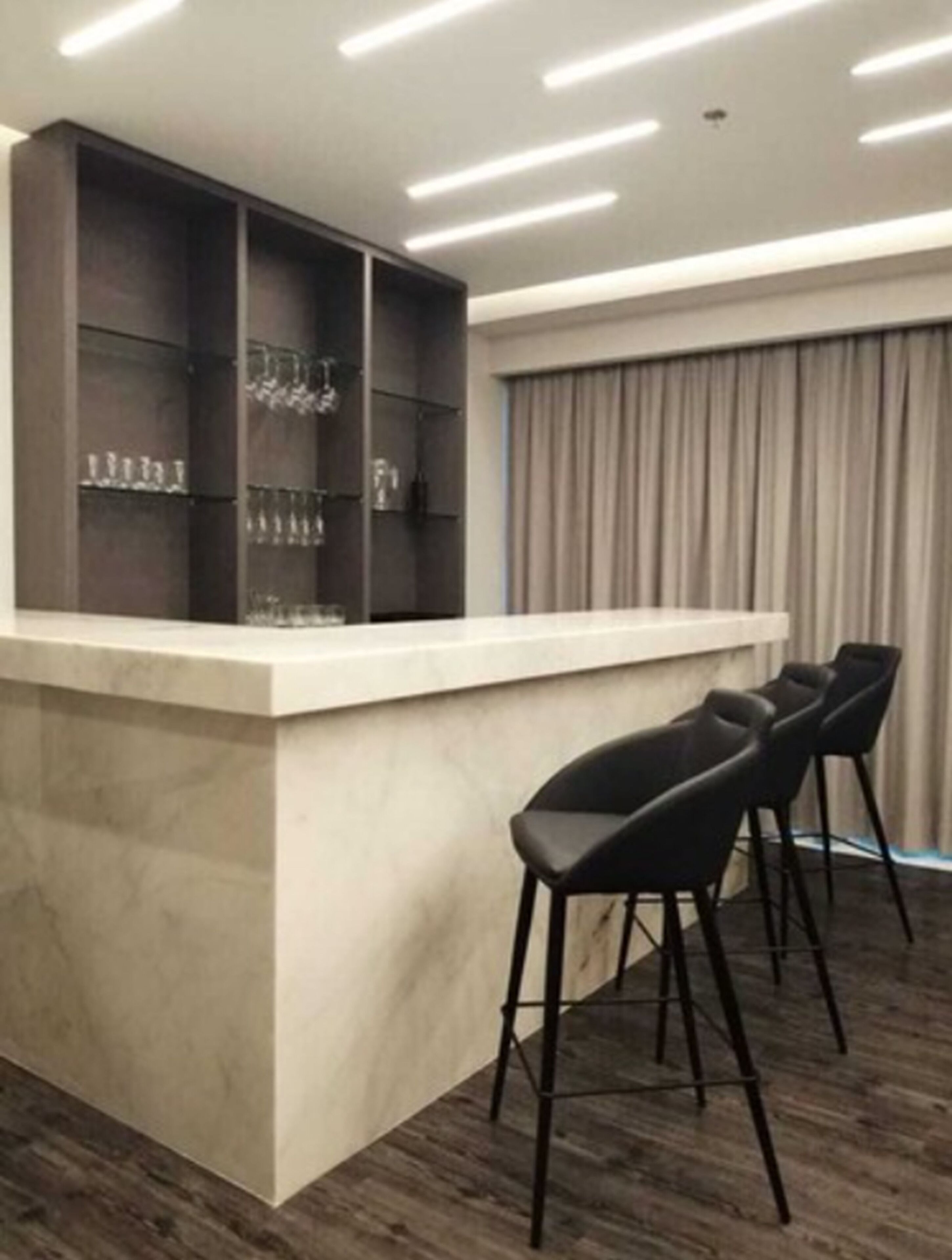 premium suite, 1 king bed, city view | living area | 42-inch smart tv with cable channels, tv